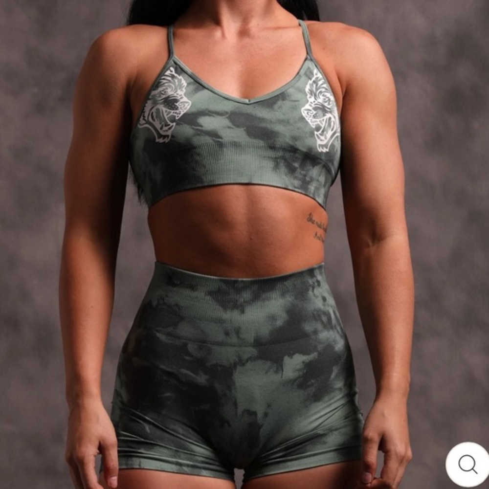DARC SPORT BRA SIZE M